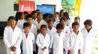 Escuelas de la provincia ya participan de la propuesta Bandera del Amor