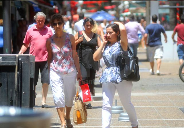 Consumidores. El reclamo por la sanción de la ley