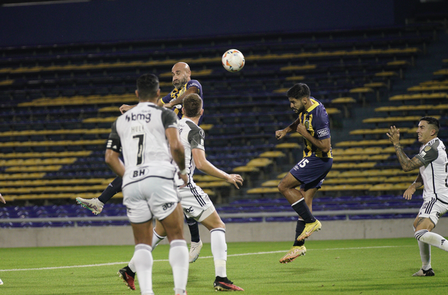 Central no puede con Mineiro en el Gigante