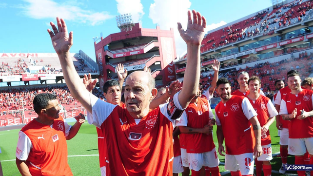 El estadio de Independiente pasó a llamarse Libertadores de América-Ricardo Enrique Bochini