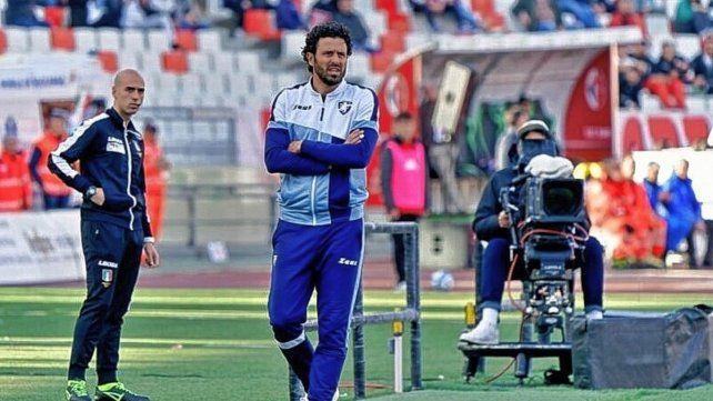 El italiano Fabio Grosso llega al Lyon de Nicolás Tagliafico para intentar enderezar el rumbo del equipo.