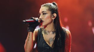 María Becerra cantó ante 50.000 personas en los festejos de Times Square