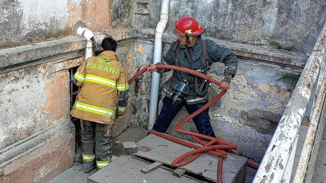 Sofocaron un incendio en un sector del hospital San Martín