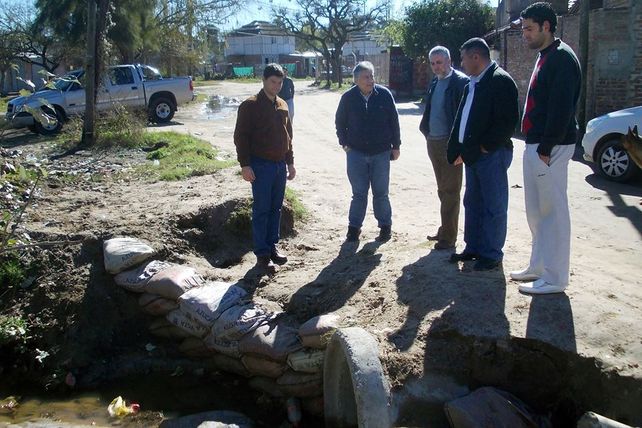 Por la crecida del Paraná, en Rincón asisten a familias en riesgo hídrico