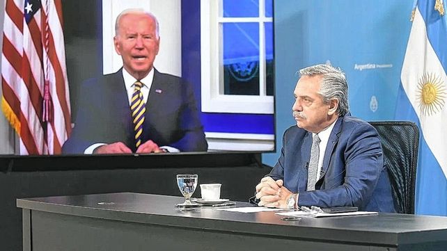 El presidente Biden invitó a la Cumbre de las Américas al presidente Alberto Fernández
