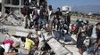 Fuerte terremoto de magnitud 7,4 sacude a Colombia: al menos 73 muertos