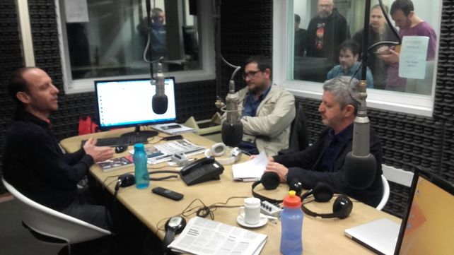 De los Santos y Lascano en La Ocho. Presentan el libro sobre la banda de Los Monos