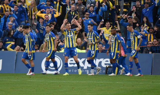 Marco Ruben fue titular ante Gimnasia, hizo un golazo, pero fue anulado por posición adelantada.