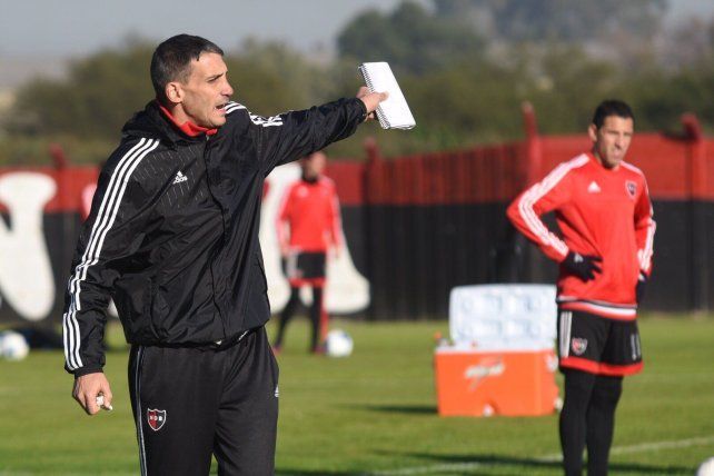 Juan Pablo Vojvoda dirigió a la primera de Newells y tuvo en sus filas a Maxi Rodríguez.