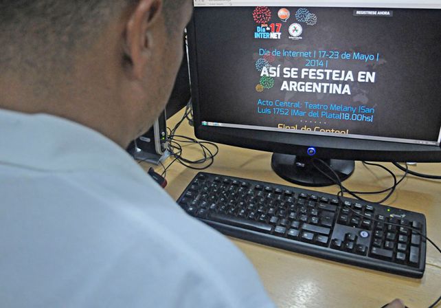 Los desafíos de internet en el día de su cumpleaños