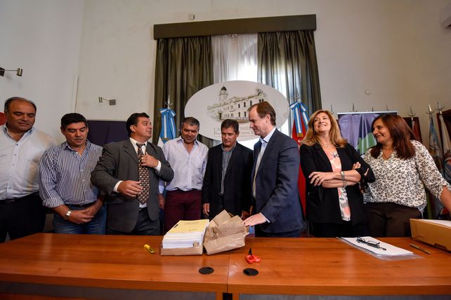 La provincia licitó nuevas viviendas con recursos propios para más localidades entrerrianas