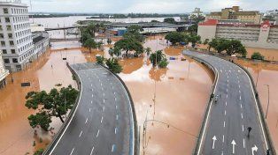 Luiz Inácio Lula da Silva visitó Porto Alegre (Brasil) con su gabinete. Las inundaciones azotan Río Grande do Sul con 83 muertos, heridos y 100 desaparecidos