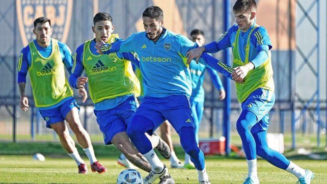 Martínez rompe el molde en Boca para jugar ante Almirante Brown por Copa Argentina