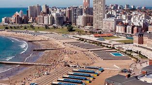 Cinco destinos de Argentina para disfrutar del mar en marzo con tranquilidad