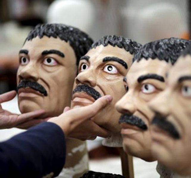 La máscara del Chapo Guzmán se consigue a un precio de entre 11 y 14 dólares.