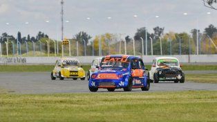 La categorías TZ inician su temporada en el autódromo de Rafaela.