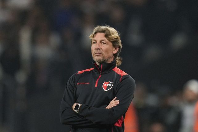 Gringo. El DT rojinegro se juega mucho en el final de la temporada cuando restan tres partidos.