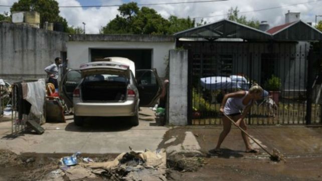 Ayuda para reparar viviendas afectadas por la inundación