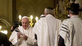 Francisco en la sinagoga: Judíos y cristianos deben sentirse hermanos
