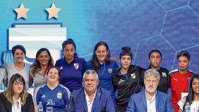 Marchi y Tapia  se unen por  las chicas