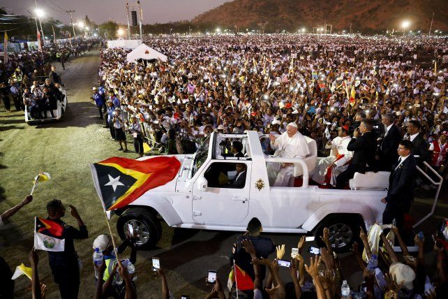 Casi la mitad de la población de Timor Oriental presenció la misa del Papa
