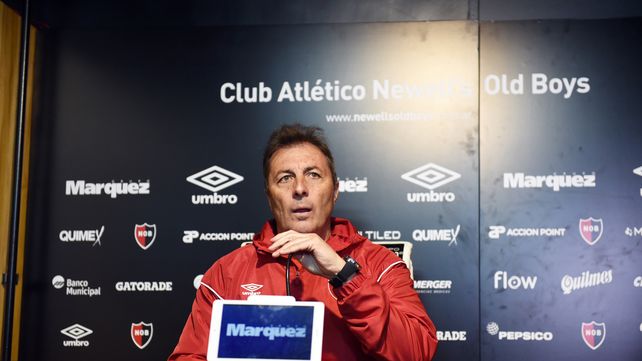 Kudelka: Newells debería retener a Cacciabue y Moreno