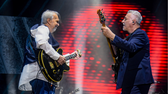 David Lebón y Pedro Aznar brindaron anoche un gran concierto con lo mejor del repertorio de Serú Girán