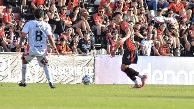 El minuto a minuto del partido entre Colón y Defensores de Belgrano