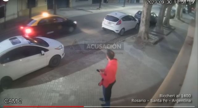 Tras el crimen un taxista persiguió a Damián Reinfestuel hasta Richeri al 1400. Le gritó: Ponete contento porque la mataste”.
