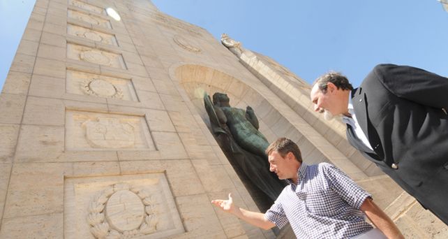 Monumento a la Bandera: reformarán su fachada por el federalismo de la Constitución