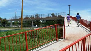 Varadero Sarsotti ya tiene su puente peatonal