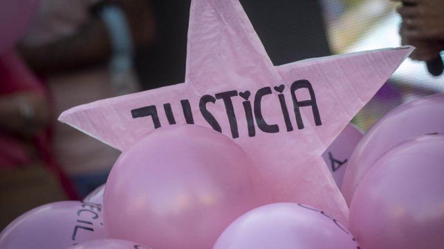 Una multitud marchó en Resistencia