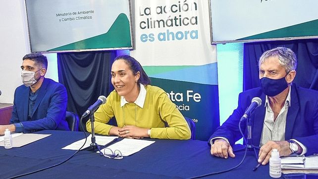 La ministra Gonnet consideró la necesidad de avanzar en la transición energética de la provincia incorporando criterios de economía circular”.