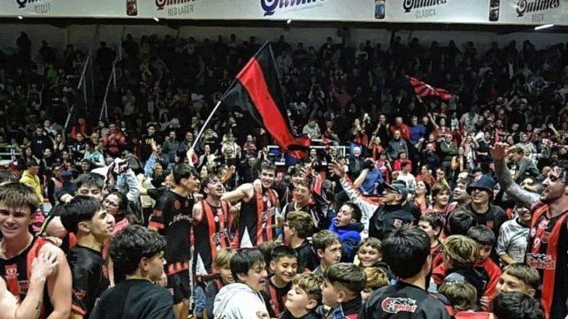 Central Entrerriano obtuvo el ascenso a la Liga Argentina de Básquet Central Entrerriano obtuvo el ascenso a la Liga Argentina de Básquet