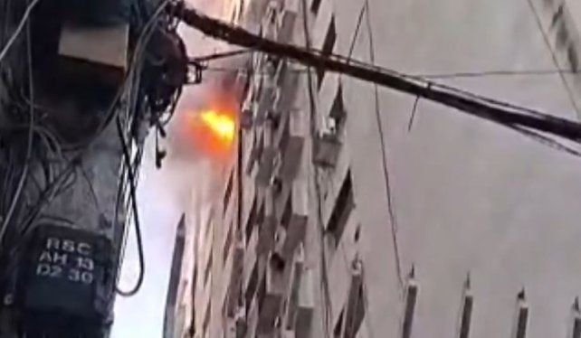 El incendio se produjo en Santa Fe entre Presidente Roca y España.