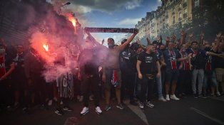 Los ultras de PSG se declaran en huelga y no estarán en el posible regreso de Messi