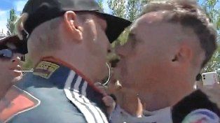 La bronca de Leonel Pernía con Andrés Jakos en una carrera de Turismo Nacional: Sos un mala leche.