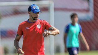 Unión volverá a tener una defensa incompleta ante Gimnasia