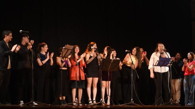 Estudiantes de Canto Popular presentan conciertos de rock, pop, jazz y blues en el Auditorio Walter Heinze
