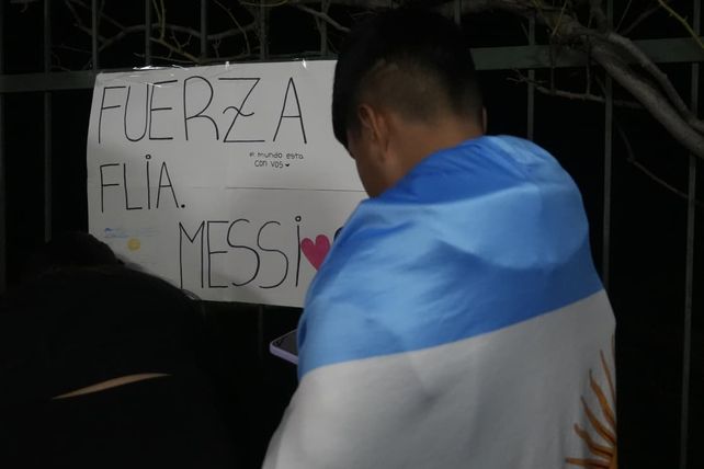 Último adiós a Jorge Messi: Leandro Paredes anunció que parte de la Selección Argentina acompañará a Lionel en Rosario