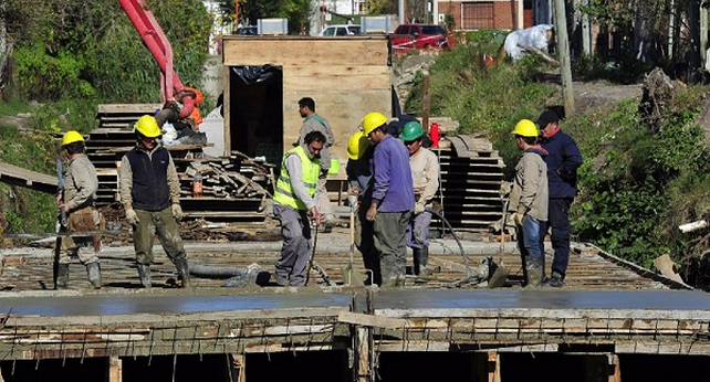 En la histórica. Semanas atrás se retiró el obrador. Hay negociaciones para retomar los trabajos.