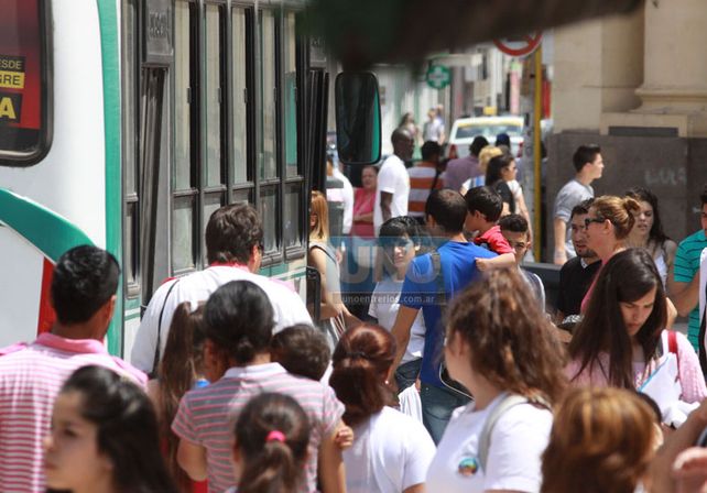Frecuencia. El reclamo más común de los usuarios. (Foto UNO/Juan Ignacio Pereira)