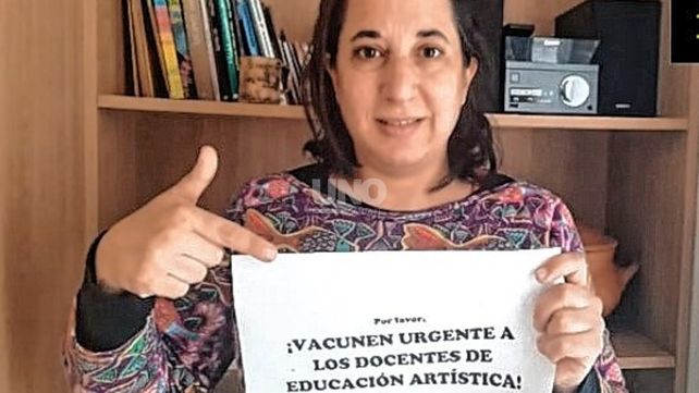 Docentes de escuelas artísticas de Santa Fe piden ser vacunados