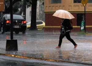 Sigue vigente el alerta por lluvias y tormentas fuertes para la ciudad