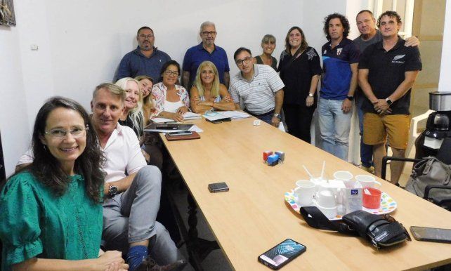 Patricio López continuará al frente del ente rector del hockey local.