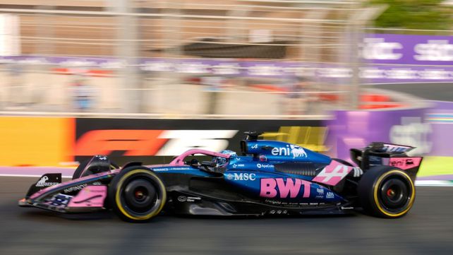Pierre Gasly en las calles de Jeddah. Ultima práctica