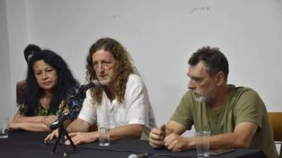 Claudia Baigorria, Oscar De Isase y Raúl Daz en el encuentro realizado en Rosario.