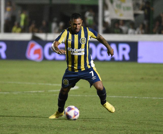 Montoya espera recuperar el nivel que supo tener en Central de la mano del Chacho Coudet.