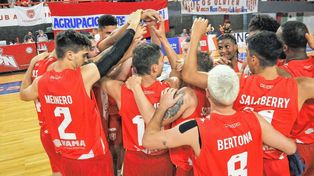 Unión sumó un muy buen triunfo ante Platense que lo hacer crecer en las posiciones de la Liga Nacional.
