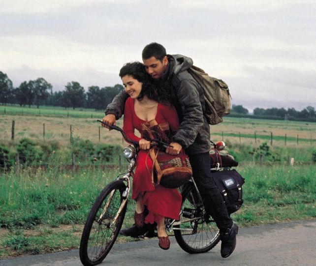 “El viaje”. Soledad Alfaro y Walter Quiroz en la escena clave del filme de Pino.